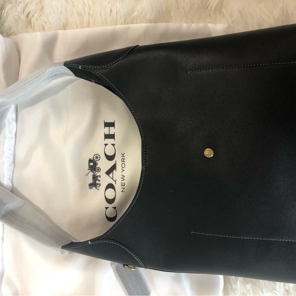 Brooklyn 28 Coach Unique Shoulder Bag - Picture 2 of 8